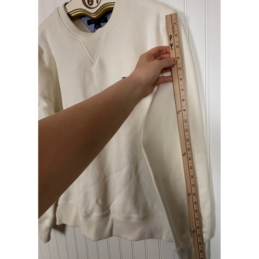 Tommy Hilfiger Sweater Mens M Cream Fall Basics Crew Neck Logo Preppy Classic - Picture 10 of 12
